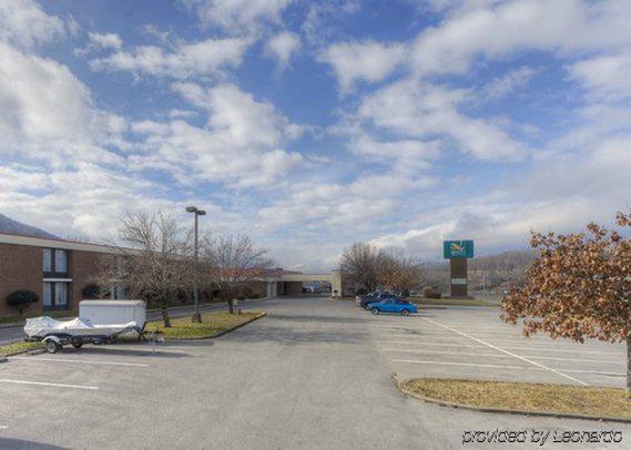 Econo Lodge Inn & Suites Norton Exterior foto